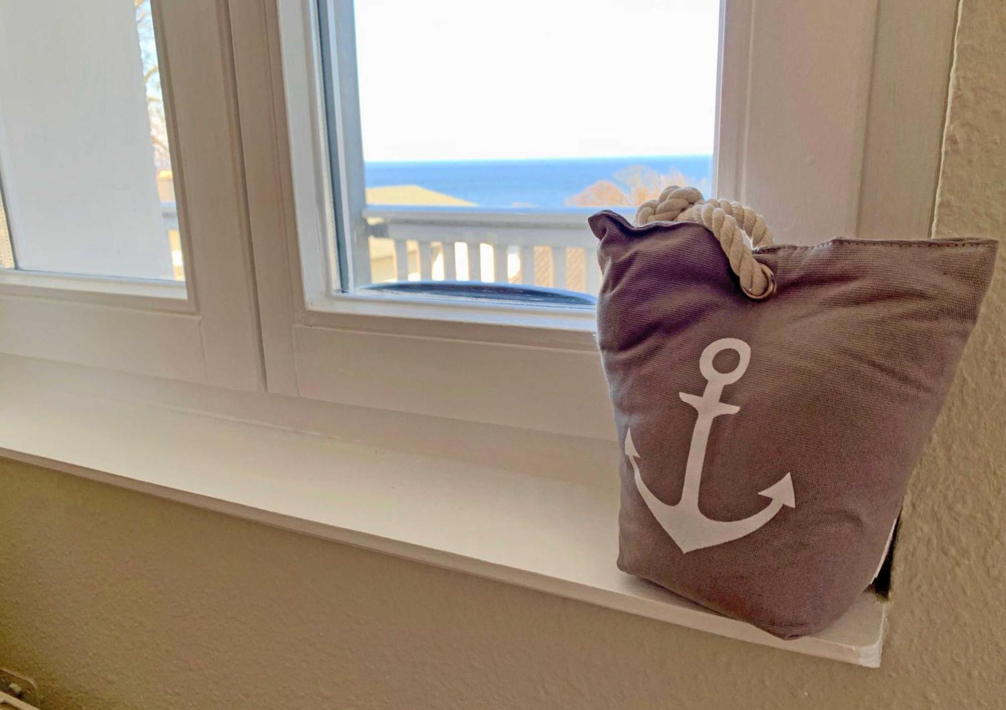 Ferienwohnung Mit Meerblick Und Sauna Gohren Bagian luar foto