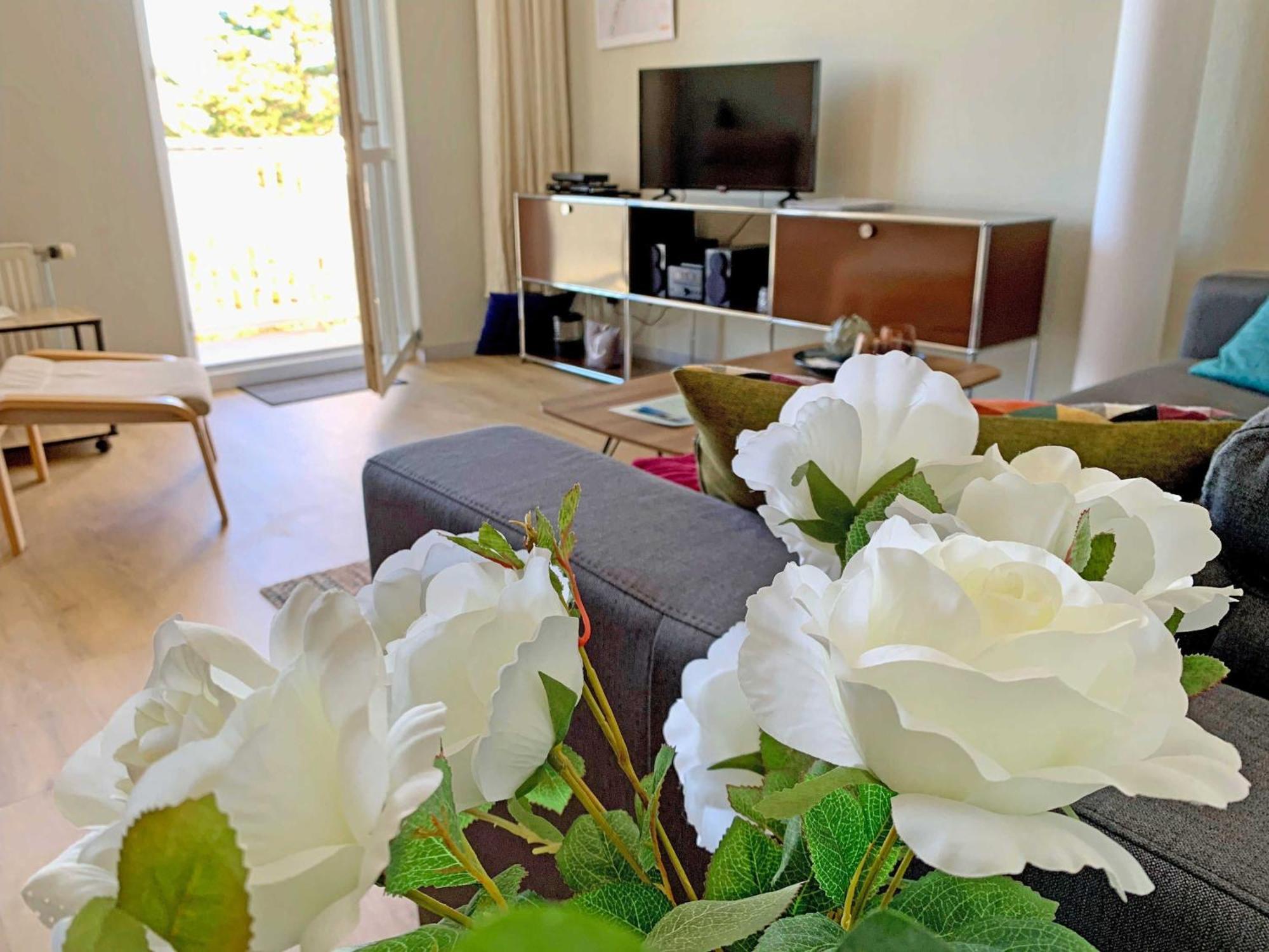Ferienwohnung Mit Meerblick Und Sauna Gohren Bagian luar foto