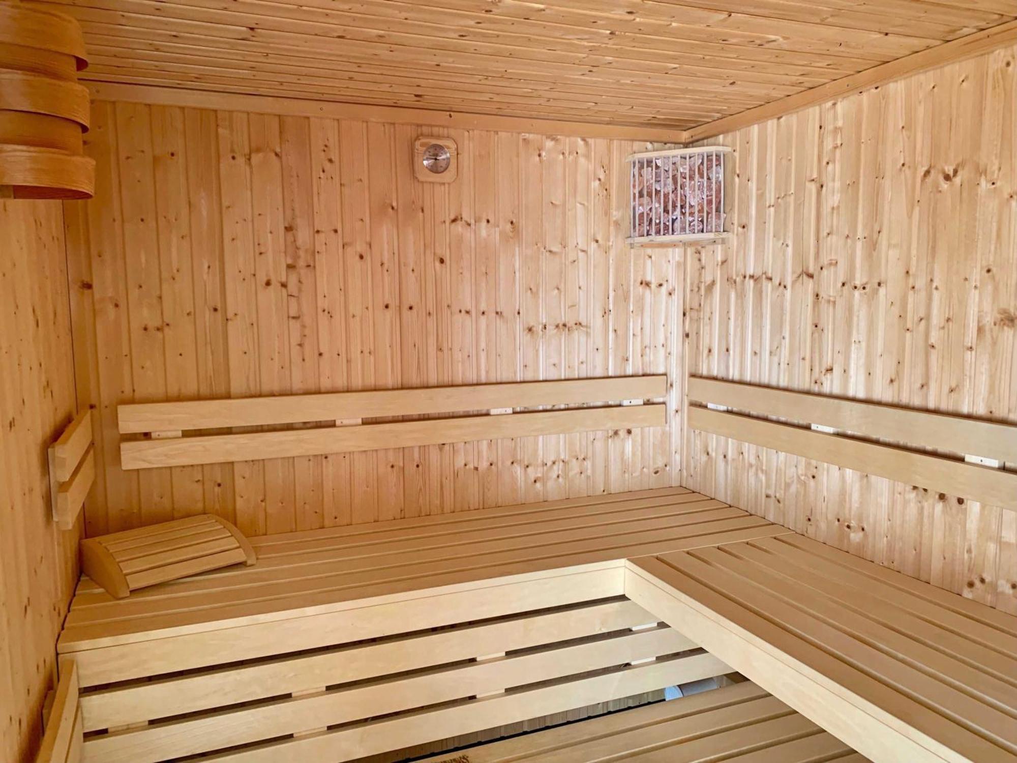 Ferienwohnung Mit Meerblick Und Sauna Gohren Bagian luar foto